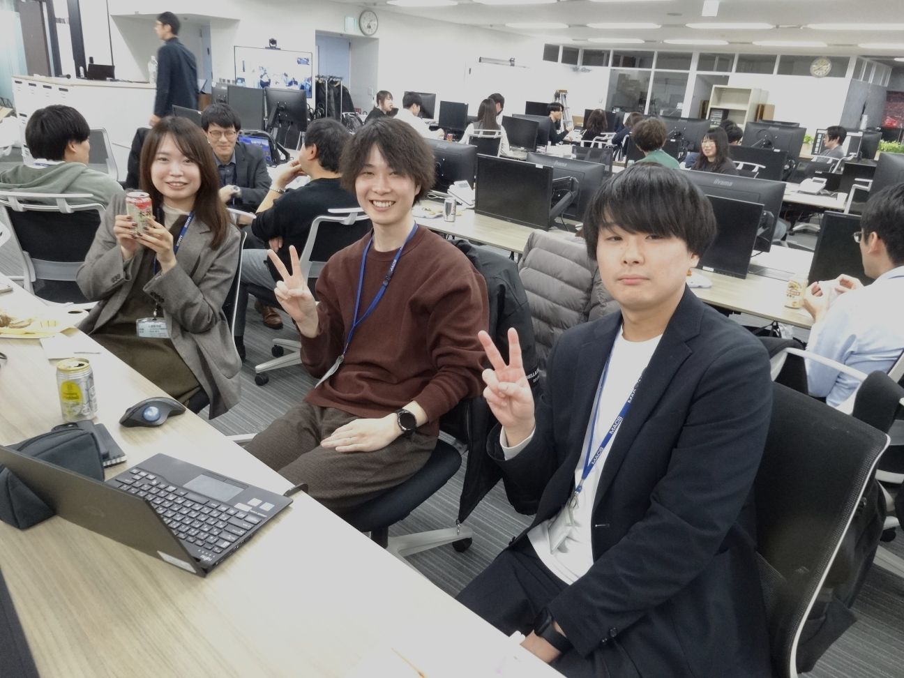 納会